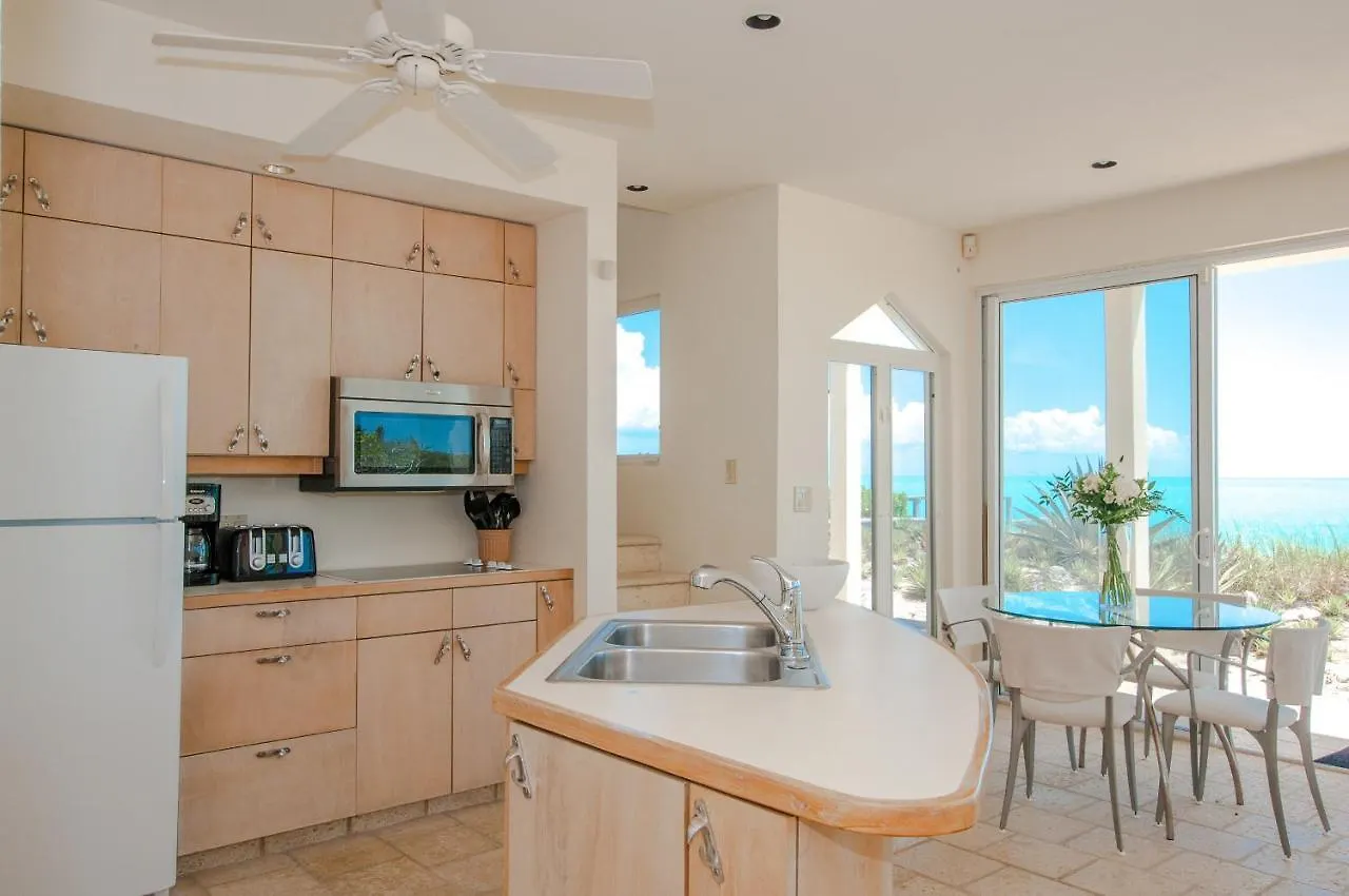 Aqua Del Rose 1 Bedroom Cottage Long Bay